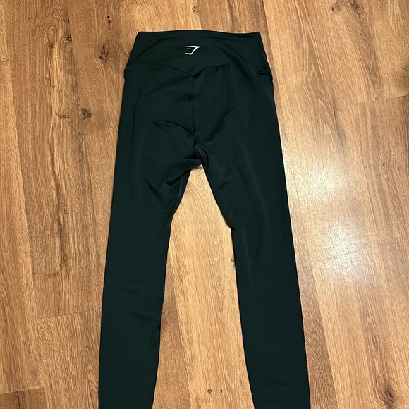 Gymshark forest green leggings - Picture 3 of 3